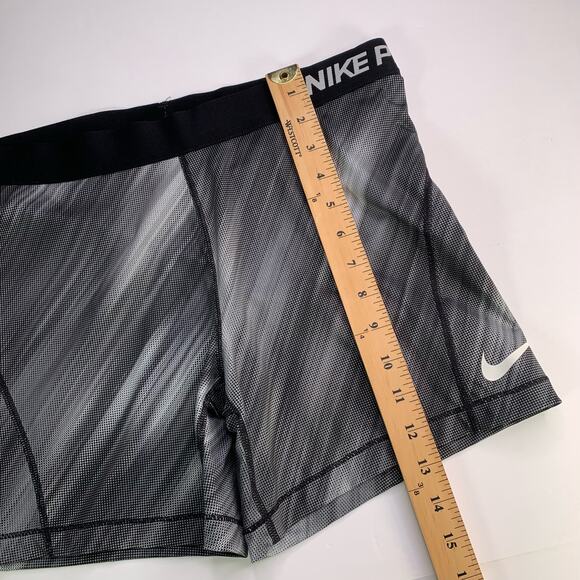 Nike Pro Cool Shorts Women’s XL Gray Compression Training Spandex - Picture 12 of 14